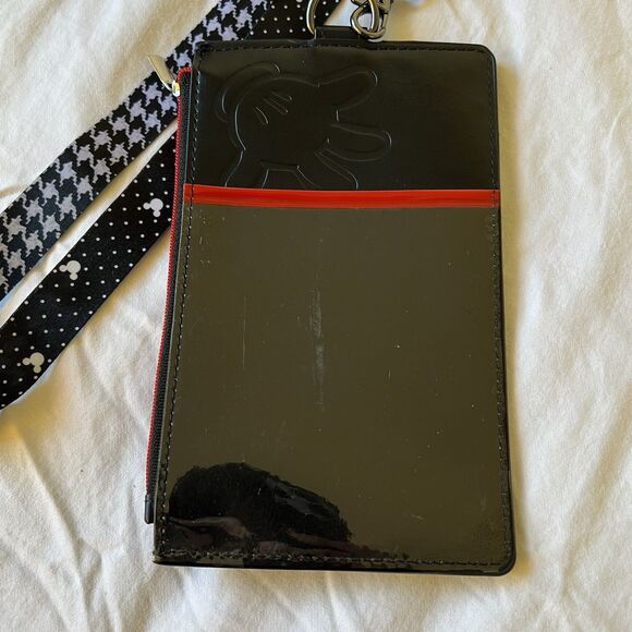 Disney Mickey Mouse Multi Function Deluxe Passport Holder with Lanyard - Picture 2 of 3